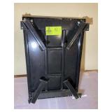 METAL FOLDING LEG PLATFORM