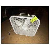 BOX FAN