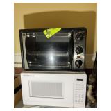 GE ROTISSERIE OVEN AND SHARP CAROUSEL MICROWAVE