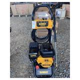 Dewalt 3400 PSI Gas Pressure Washer with Dewalt