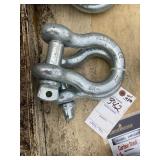 Pair of Landhonor Unused 1 1/8in 9.5 ton Anchor Sh