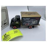 1ST GEAR 1952 GMC DRY GOODS VAN, 1/34 SCALE DIECAS