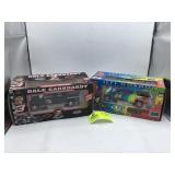 PAIR OF BROOKFIELD COLLECTORS GUILD 1/25 SCALE DIE