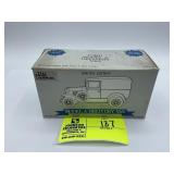 RACING CHAMPIONS 1/25 SCALE FORD MODEL A DELIVERY