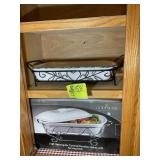 CASSEROLE DISHES WITH SERVING RACKS