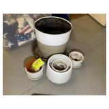 GROUP OF FLOWER POTS