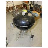 WEBER CHARCOAL GRILL