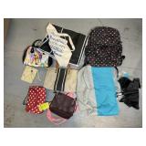 GROUP OF WOMENS PURSES, TOTES, TOTE BAGS, ETC