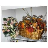 CONTENTS ON LEFT OF HALL CLOSET, HOLIDAY AND FESTI