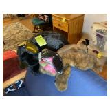 PAIR OF STUFFED BEARS AND TWO PAIR OF VINTAGE SKI