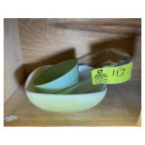 GROUP OF ASSORTED FIRE KING, GLASS BAKE AND PYREX