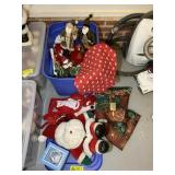 TOTE WITH ASSORTED CHRISTMAS DECOR, STOCKINGS, WED