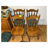 GROUP OF 4 WOODEN DINING CHAIRS