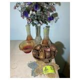 GROUP OF DECORATIVE ITEMS; INCLUDING COLORED GLASS