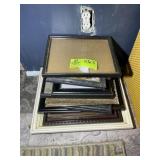 GROUP OF PICTURE FRAMES AND PHOTO ALBUMS