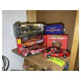 NASCAR MEMORABILIA RACING CHAMPIONS, 124 SCALE, CA