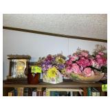 CONTENTS ON TOP OF BOOKSHELVES INCLUDING WHOLE PIC