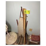 GROUP OF VINTAGE ITEMS; INCLUDING PEPSI-COLA SIX P