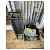 GROUP OF DECORATIVE SHELVES AND HANGERS