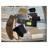 GROUP OF LADIES, SMALL CLUTCHES, AND PURSES