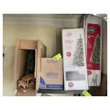 TOP SHELF OF PLASTIC STORAGE RACK MISCELLANEOUS CH