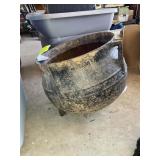 VINTAGE CAST IRON CAULDRON APPROXIMATELY 14 IN DIA