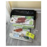 FOODSAVER V22222 VACUUM SEALER WITH ACCESSORIES
