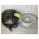 GROUP INCLUDING NEW WAVE AIR FRYER AND RIVAL CROCK