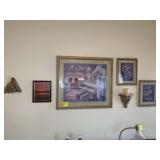 GROUP OF DECORATIVE WALL HANGINGS FLORAL THEMED AN