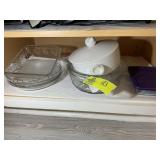 BOTTOM SHELF WITH CABINET INCLUDING CLEAR SERVING