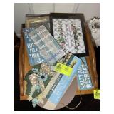 GROUP OF COASTAL THEMED DECORATIVE ITEMS