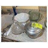 GROUP OF VINTAGE SERVING PIECES MILK GLASS BOWL CO