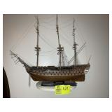 MODEL BOATS AND AIRPLANE, USS CONSTITUTION, LE GLO