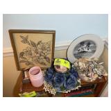 CONTENTS ON TOP OF SHELF CANDLE HOLDER, SEASHELL W