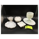 GROUP OF MISCELLANEOUS MILK GLASS ITEMS SERVING TR
