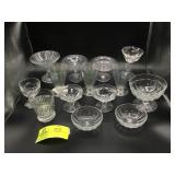 GROUP OF MISCELLANEOUS GLASSWARE STEM GLASSWARE DE