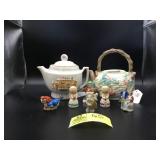 GROUP INCLUDING TWO CERAMIC TEAPOTS AND TINY CERAM