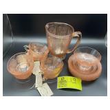 GROUP OF FEDERAL GLASS BOUQUET LATTICE TEA CUPS SA