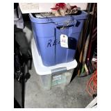 LARGE GROUP OF CHRISTMAS Dï¿½COR TREE BOWS, DECORATI