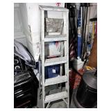 5 FT ALUMINUM STEP LADDER