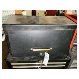 INTERNATIONAL SIX DRAWER TOOL BOX