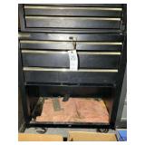 INTERNATIONAL 3-DRAWER ONE DOOR ROLLING TOOL CHEST