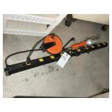 10 OUTLET POWER STRIP AND RETRACTABLE CORD WORK LI