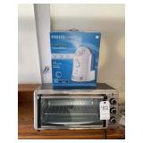 HOMEDICS HUMIDIFIER AND BLACK AND DECKER TOASTER O