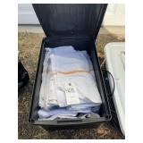 TOTE WITH ASSORTED RAGS