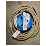 PAIR OF WATER HOSES