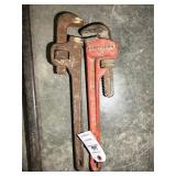 PAIR OF 18IN PIPE WRENCHES
