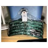 TOTE WITH SATIN CLOTHES HANGERS