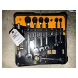 GEAR WRENCH 7 PIECE METRIC RATCHETING COMBINATION