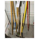 GROUP OF MISCELLANEOUS YARD TOOLS HOE RAKE PICKAXE